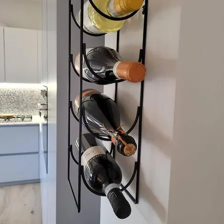 View Lovely 3bed-2bath Full Furnished.