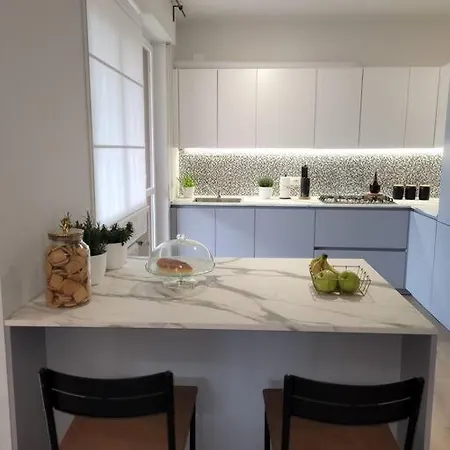 View Lovely 3bed-2bath Full Furnished. Vittorio Veneto