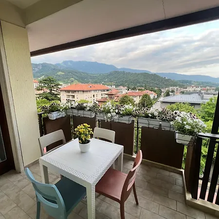 View Lovely 3bed-2bath Full Furnished. Appartement *
